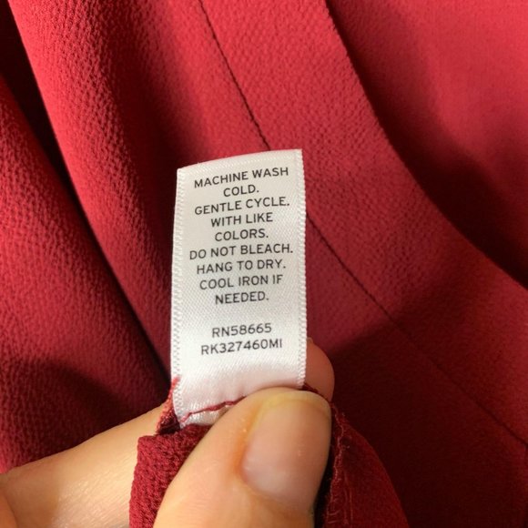 VALETTE Deep Red Blouse with Open V-neck‎ Back Sz S - Picture 7 of 8